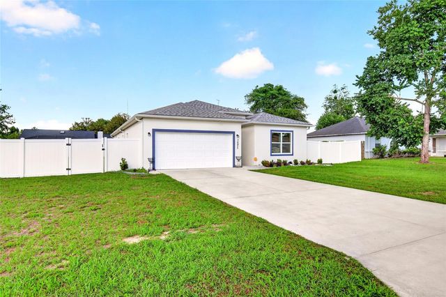 14055 SW 30TH TERRACE ROAD, Ocala, FL 34473