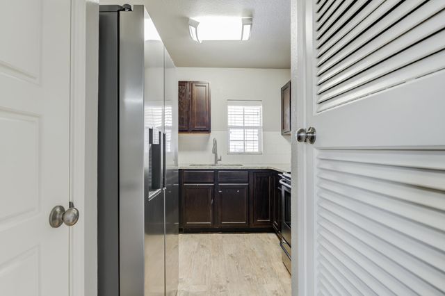 4320 52nd Street, Lubbock, TX 79413