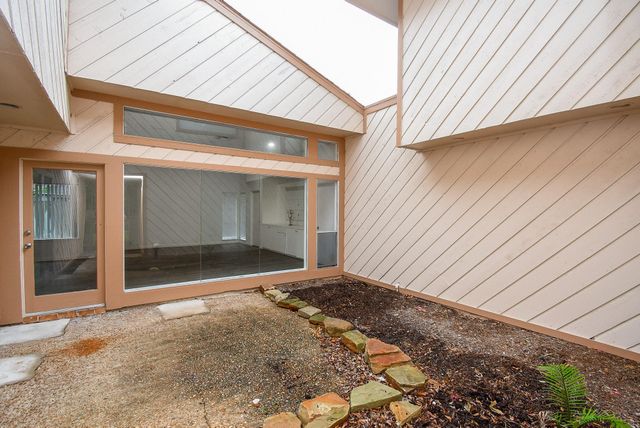 7814 Candlegreen Lane, Houston, TX 77071