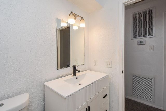 7814 Candlegreen Lane, Houston, TX 77071