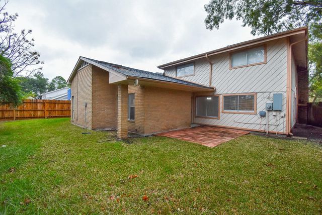 7814 Candlegreen Lane, Houston, TX 77071