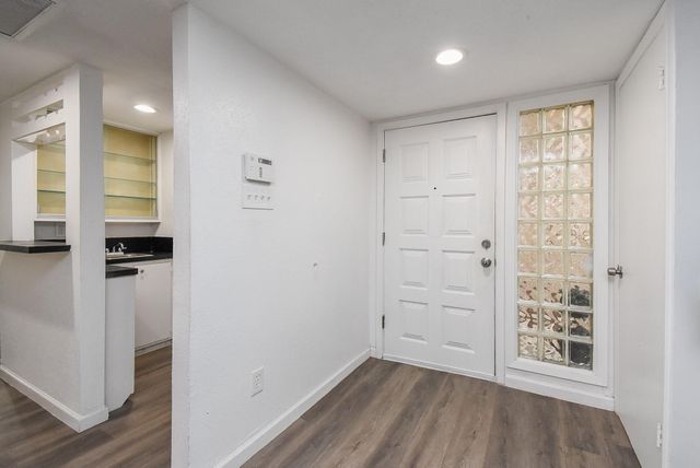 7814 Candlegreen Lane, Houston, TX 77071