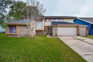7814 Candlegreen Lane, Houston, TX 77071