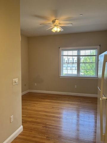 60 Pearl Street 304, Braintree, MA 02184
