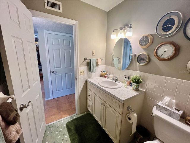 2410 FRANCISCAN DRIVE 12, Clearwater, FL 33763