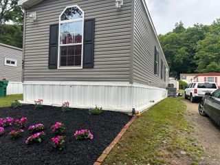 27 SHAGBARK, Pleasant Valley, NY 12569