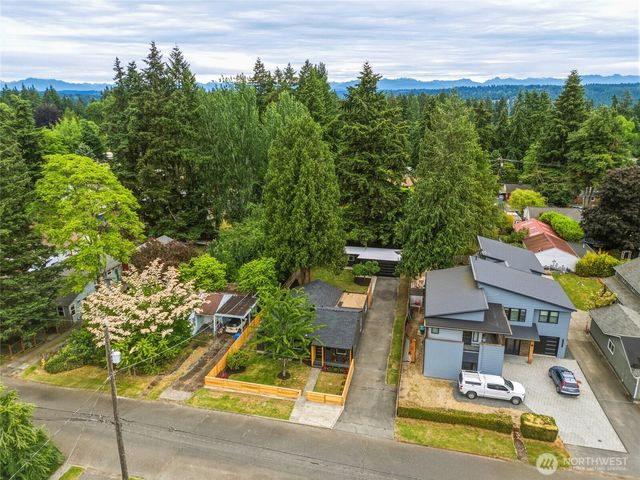 15822 26th Avenue NE, Shoreline, WA 98155