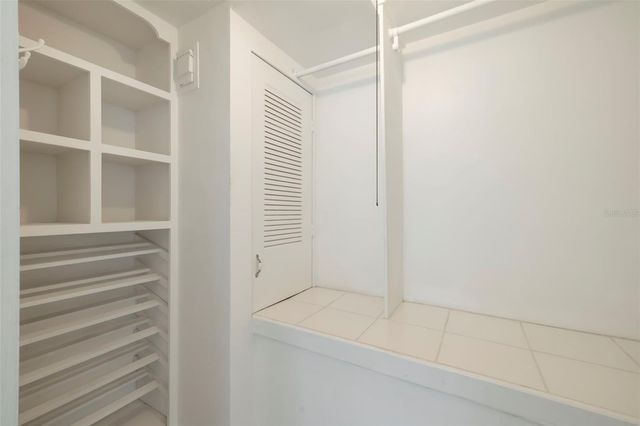 708 GARFIELD DRIVE, Sarasota, FL 34236