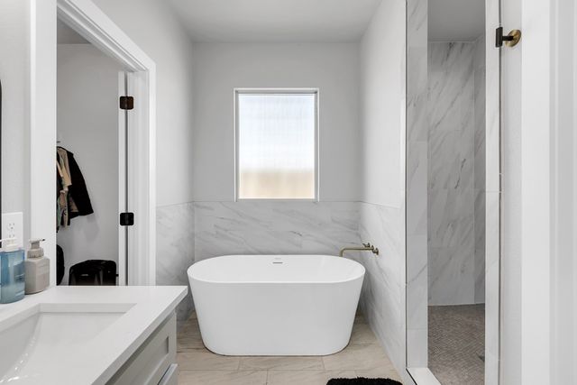 1009 Harrier Dr, Midland, TX 79706