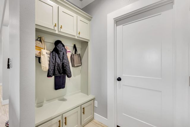 1009 Harrier Dr, Midland, TX 79706