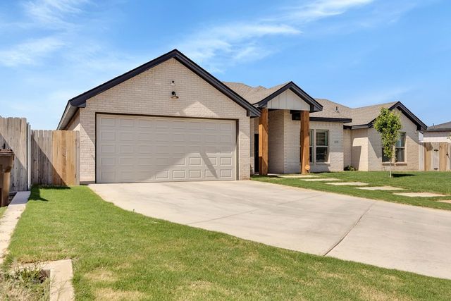 1009 Harrier Dr, Midland, TX 79706