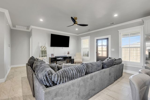 1009 Harrier Dr, Midland, TX 79706