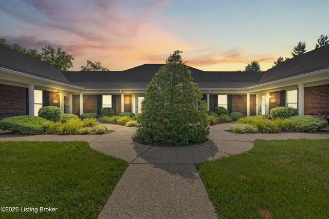 9908 Chenoweth Vista Way, Louisville, KY 40299