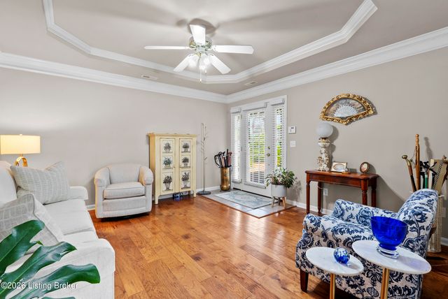 9908 Chenoweth Vista Way, Louisville, KY 40299