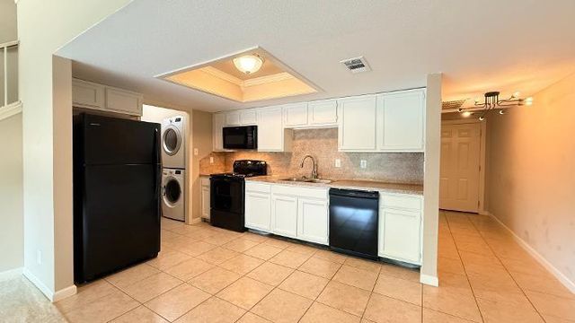 14777 Wunderlich Drive 508, Houston, TX 77069