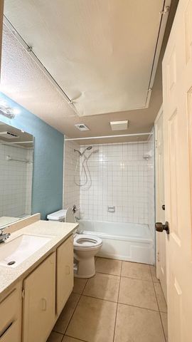 14777 Wunderlich Drive 508, Houston, TX 77069