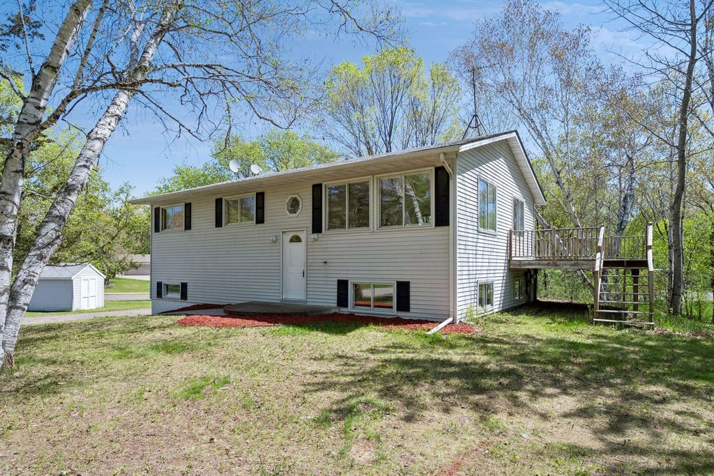 19357 Norfolk Street NW, Elk River, MN 55330