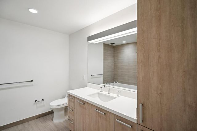 188 W Saint James Street 10917, San Jose, CA 95110