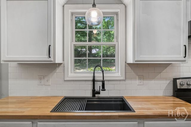 108 Gordon Street, Greensboro, GA 30642