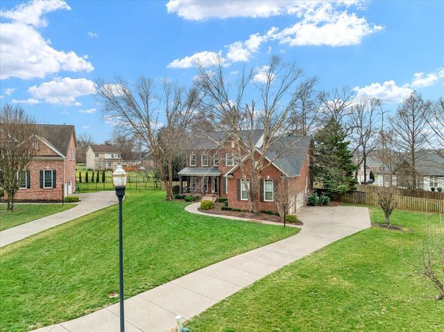 2207 Husker Ct, Brentwood, TN 37027