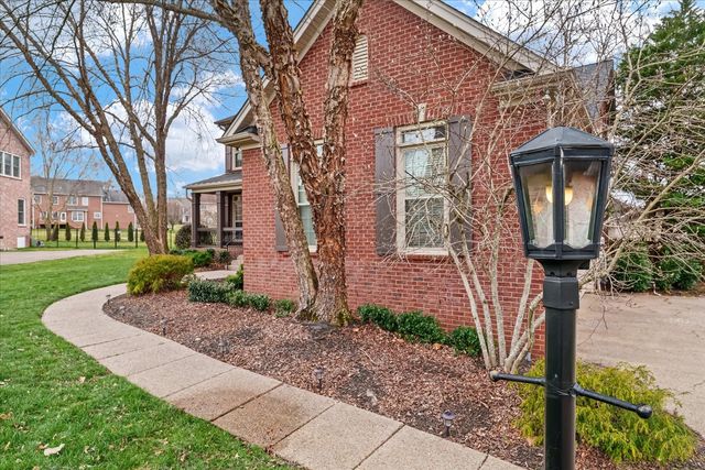 2207 Husker Ct, Brentwood, TN 37027