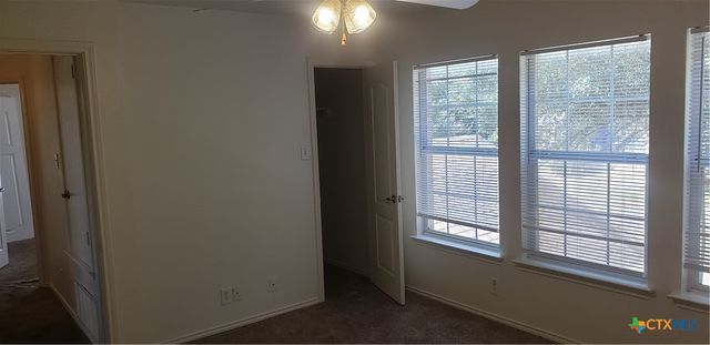 84 Elm Hill Court, San Marcos, TX 78666