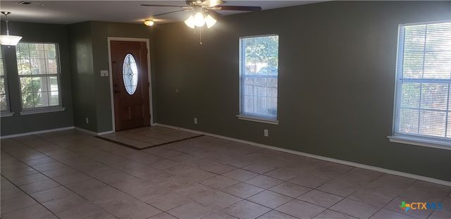 84 Elm Hill Court, San Marcos, TX 78666