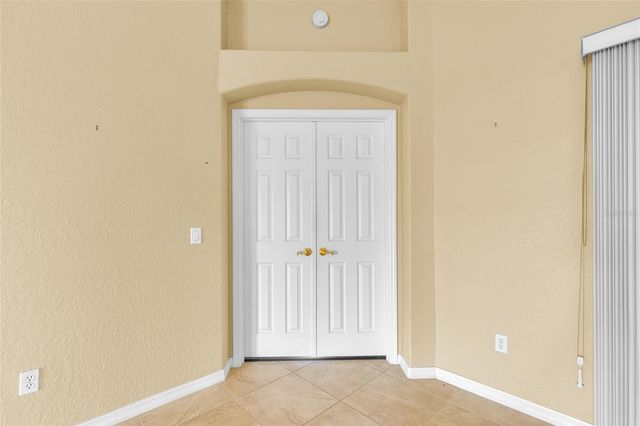 2101 BARBOSA COURT, The Villages, FL 32159