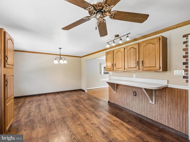 4899 JACKSON DR, Brookhaven, PA 19015