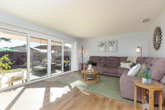 1363 Dove St, El Cajon, CA 92020