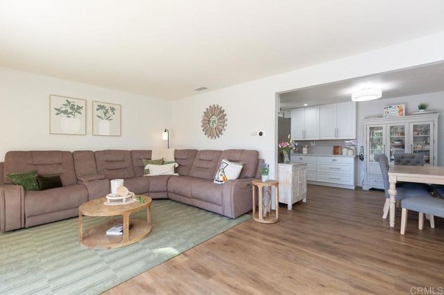 1363 Dove St, El Cajon, CA 92020