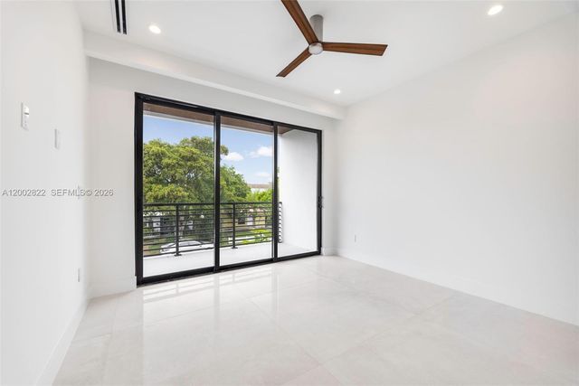 1122 NE 10th Avenue A, Fort Lauderdale, FL 33304