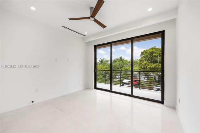 1122 NE 10th Avenue A, Fort Lauderdale, FL 33304