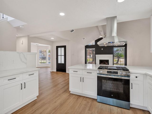 9819 Bent Spur Lane, Houston, TX 77064