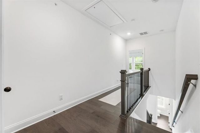 6579 Beacon Drive 327, Sandy Springs, GA 30328