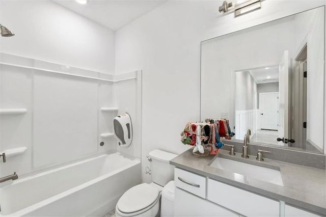 6579 Beacon Drive 327, Sandy Springs, GA 30328