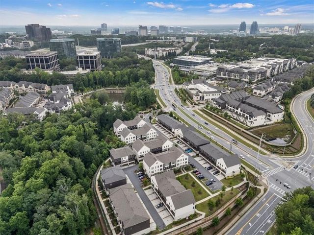 6579 Beacon Drive 327, Sandy Springs, GA 30328