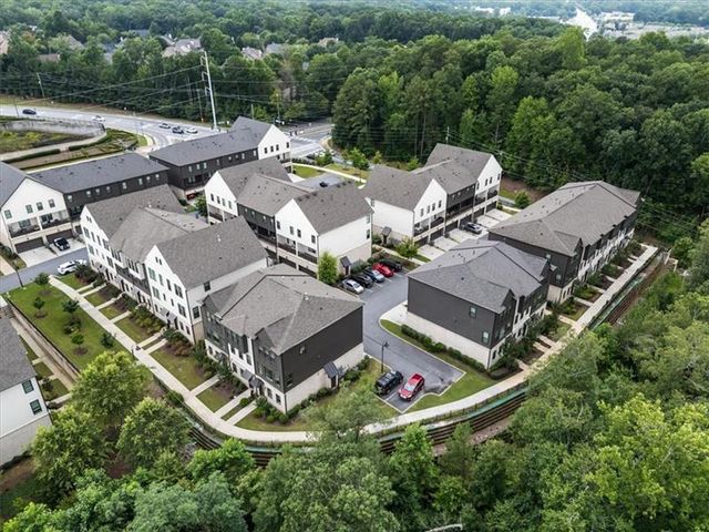 6579 Beacon Drive 327, Sandy Springs, GA 30328