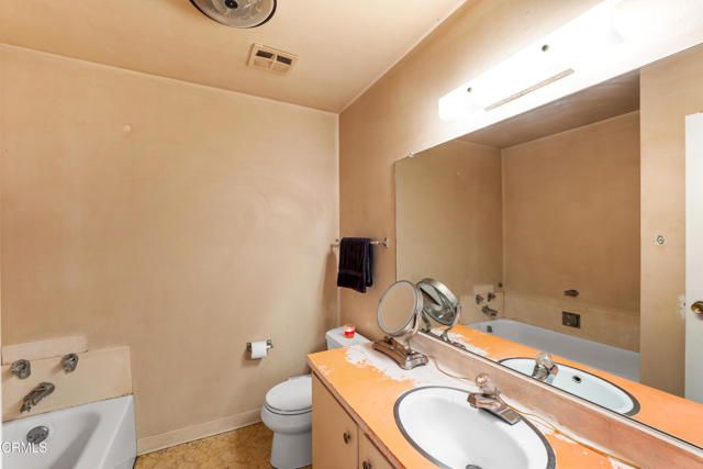 3700 Dean Drive 304, Ventura, CA 93003