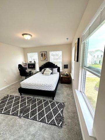 3606 Autumn Creek Drive, Fuquay Varina, NC 27526