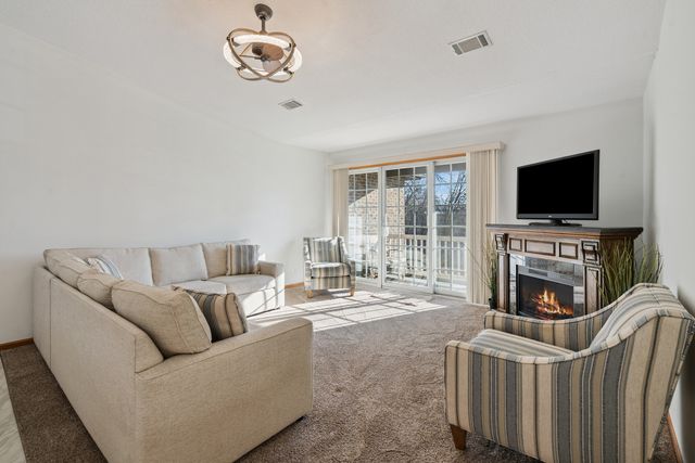 2997 3rd Street 200, Moline, IL 61265