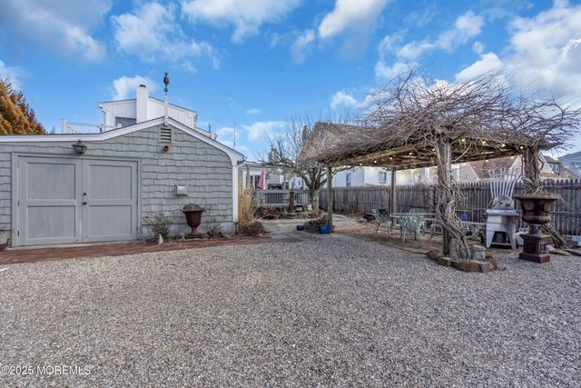 149 Highway 35, Mantoloking, NJ 08738