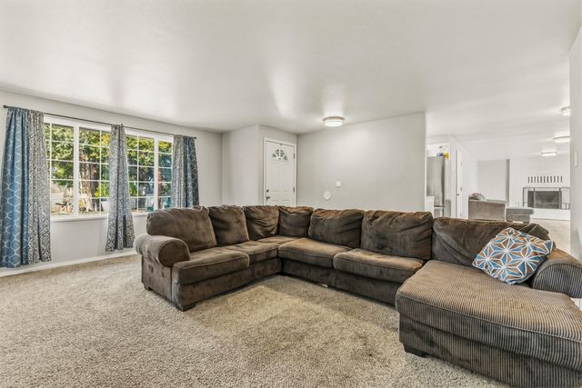 2609 Berkeley Street, Klamath Falls, OR 97601