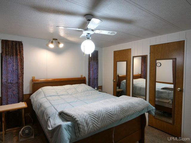 23578 Granite Avenue, Dollar Bay, MI 49922