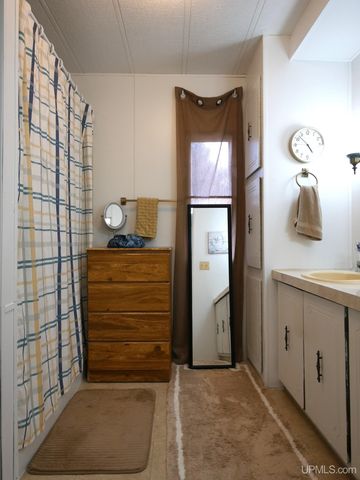 23578 Granite Avenue, Dollar Bay, MI 49922