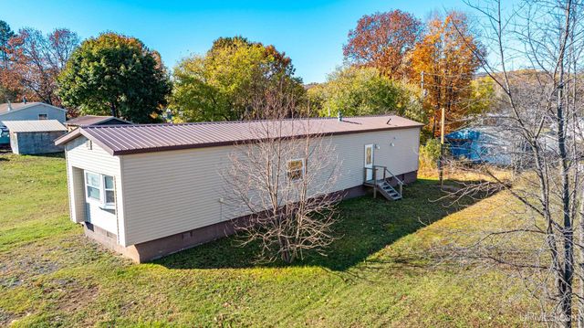 23578 Granite Avenue, Dollar Bay, MI 49922