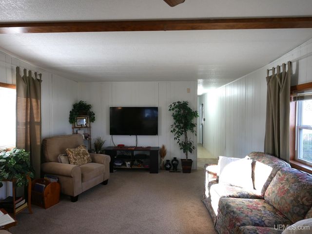 23578 Granite Avenue, Dollar Bay, MI 49922