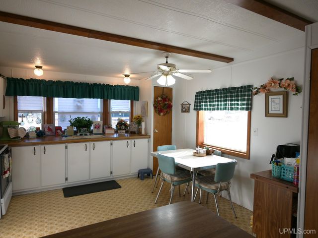 23578 Granite Avenue, Dollar Bay, MI 49922