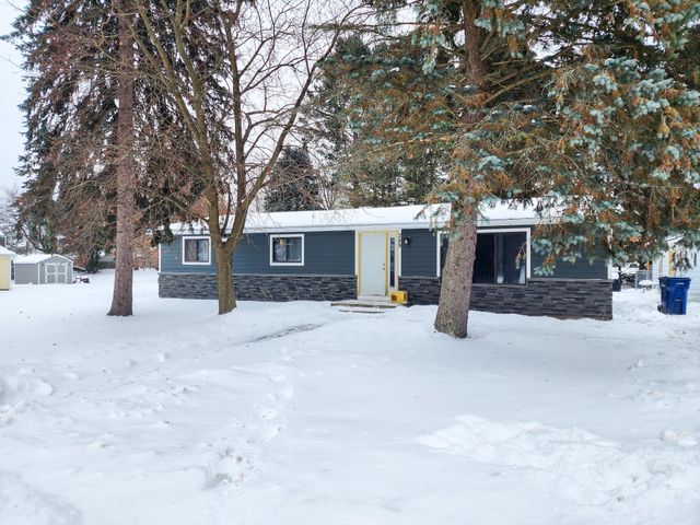 289 W Norway Street, Harrison, MI 48625