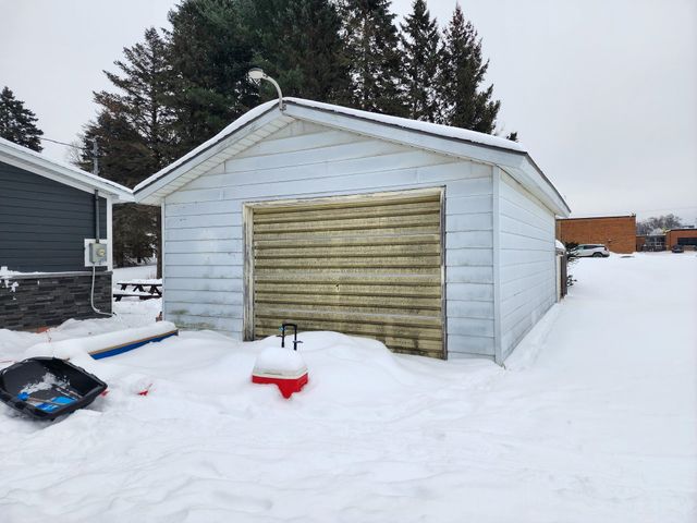 289 W Norway Street, Harrison, MI 48625